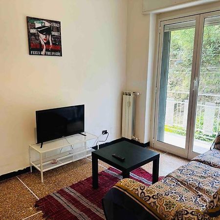 Entire 3 Bed Rooms Apartment,Centrum Genoa Luaran gambar