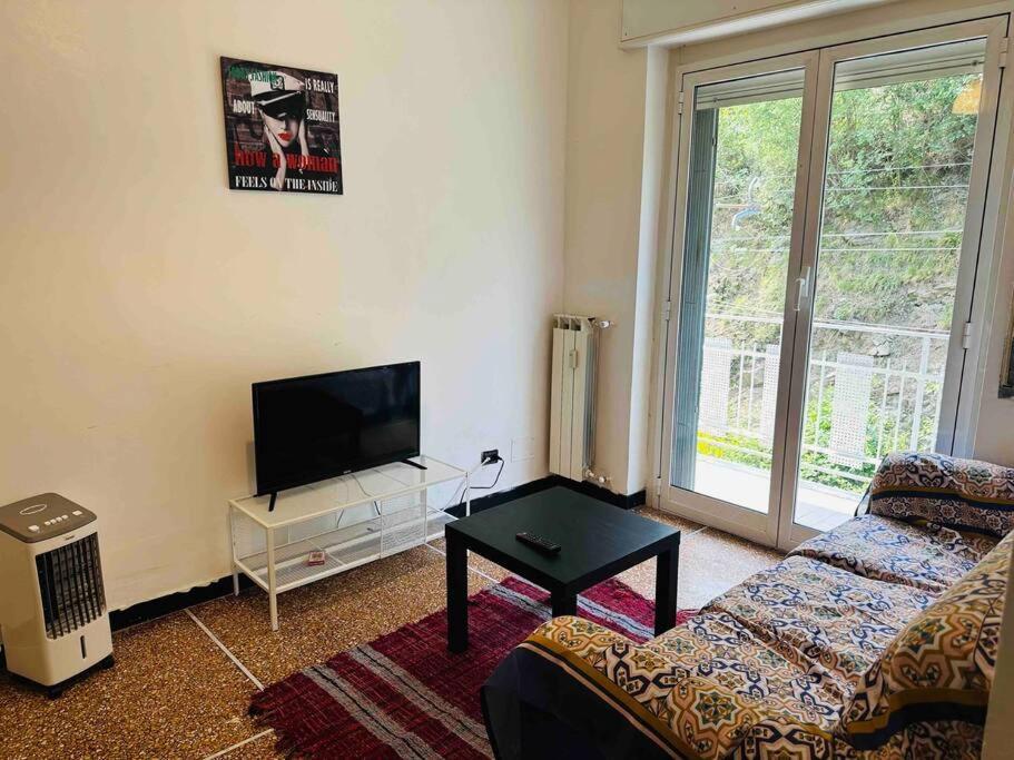 Entire 3 Bed Rooms Apartment,Centrum Genoa Luaran gambar